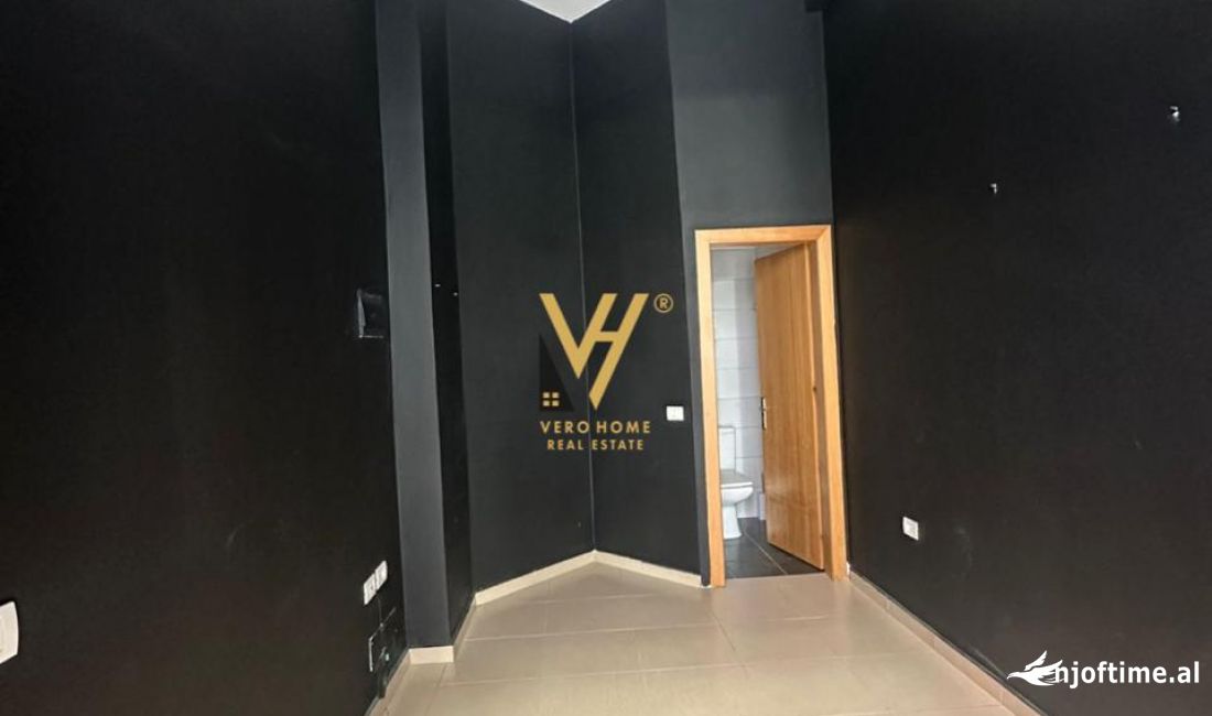 SHITET DYQAN 14 M2 TE KODRA E DIELLIT 43.000 EURO