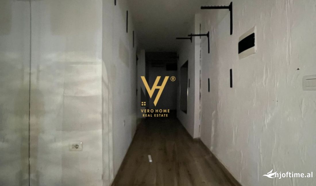 JEPET DYQAN 30 M2 ME QERA RRUGA MUHAMET GJOLLESHA 850 EURO