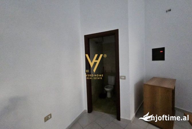 SHITET DYQAN 32 M2 TE RRUGA MINE PEZA 95.000 EURO