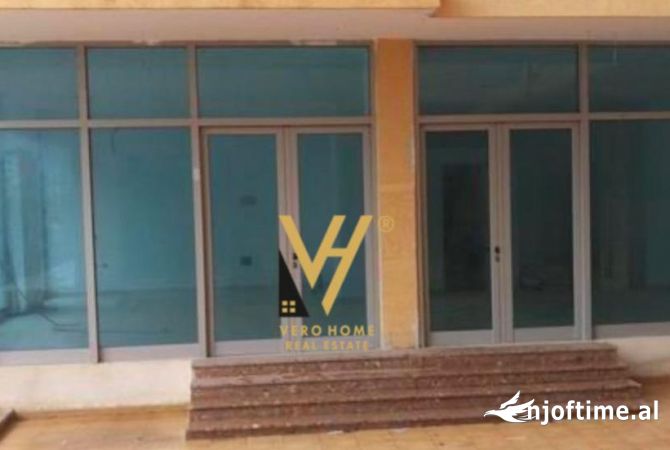 Ambient biznesi ne shitje 1+1 ne Durres - 82,000 Euro