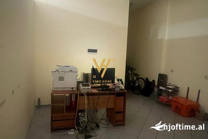 Business Property in Sale 1+1 in Tirana - 93,000 Euro