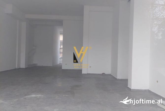 Business Property in Sale 1+1 in Tirana - 660,000 Euro