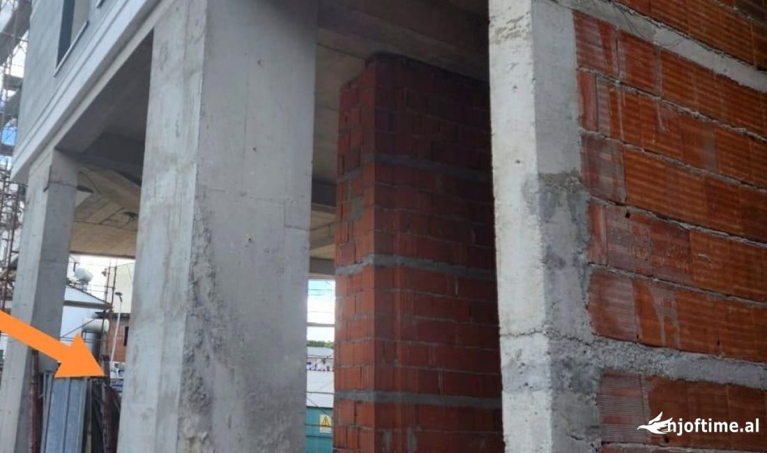 SHITET DYQAN 35 M2 TE SELVIA 250.000 EURO