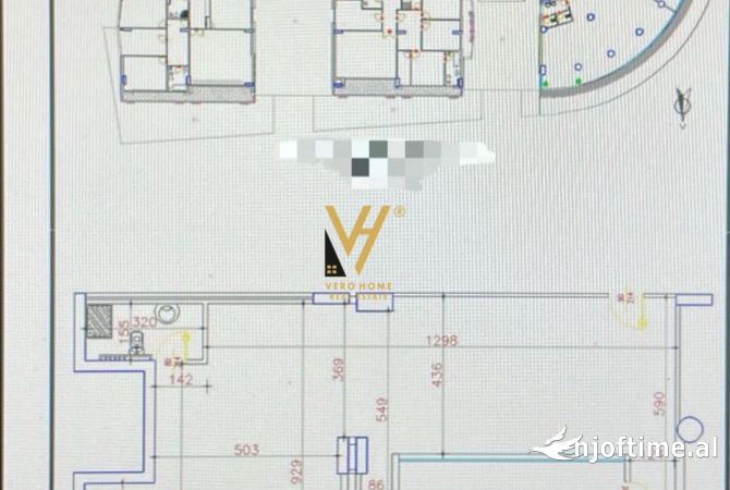 Ambiente Commerciale in Affitto 3+1 a Tirana - 5,220 Euro