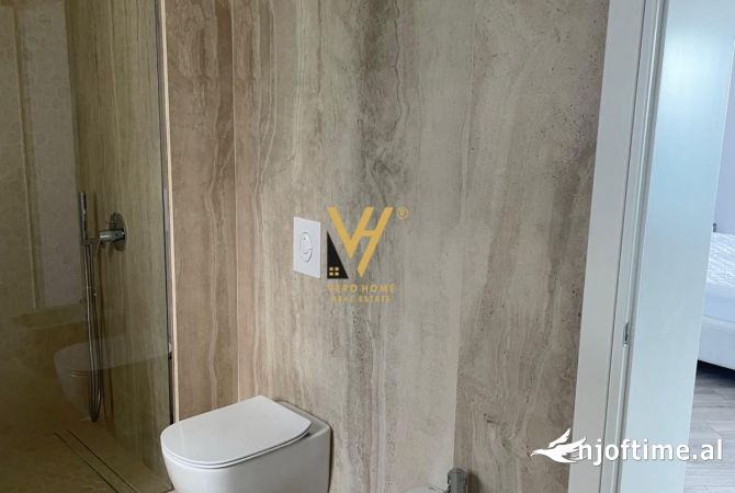 Shtepi me qera Apartament ne Vlore, 3+1, Mobilimi E mobiluar, Pagesa 2,500  Euro.