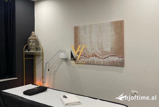 Ambiente Commerciale in Affitto 1+1 a Tirana - 550 Euro