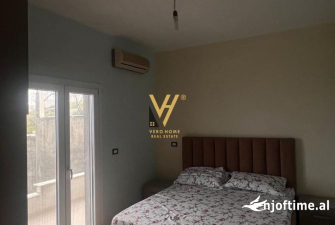 Shtepi ne shitje Vila Luksoze ne Pogradec, 7+1, Mobilimi Pjeserisht e mobiluar, Pagesa 850,000  Euro.