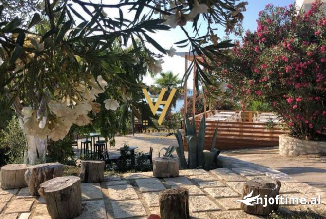 JEPET BAR RESTORANT ME QERA NE PORTO ROMANO,DURRES 1.500 EURO