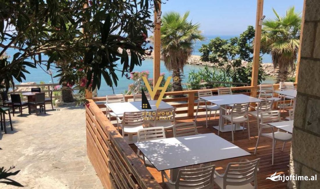 JEPET BAR RESTORANT ME QERA NE PORTO ROMANO,DURRES 1.500 EURO