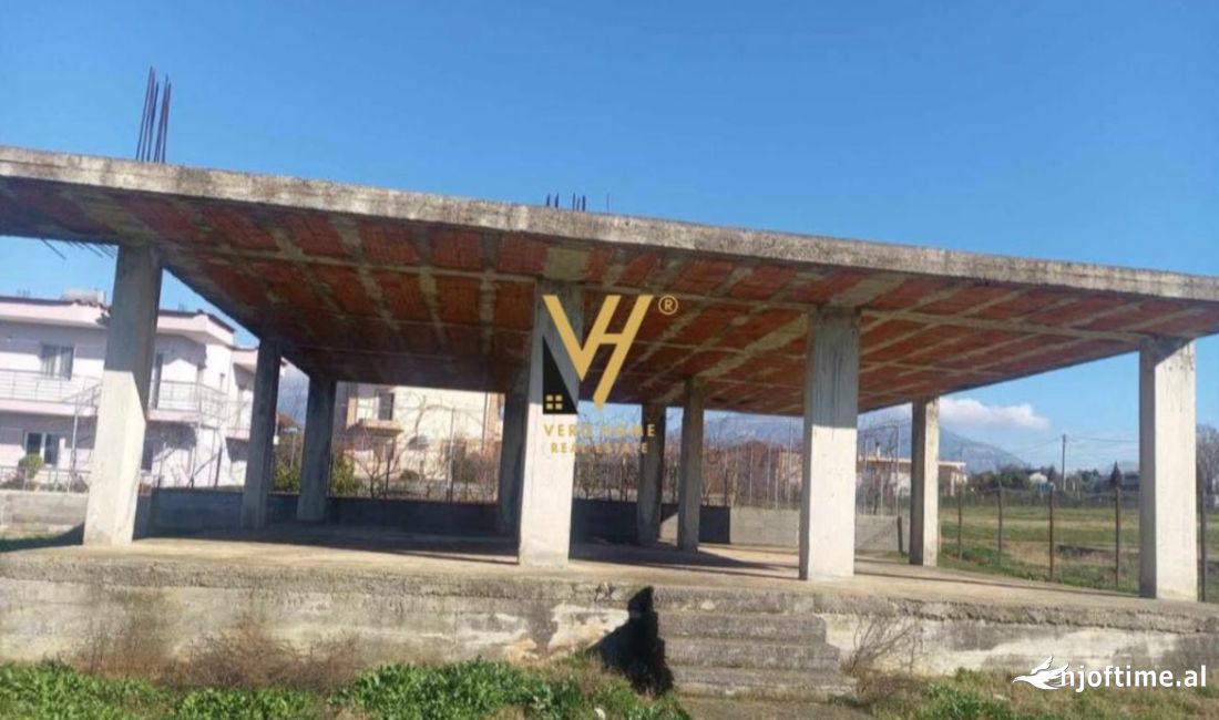 SHITET TOKE 1.000 M2 NE KAMEZ 82.400 EURO