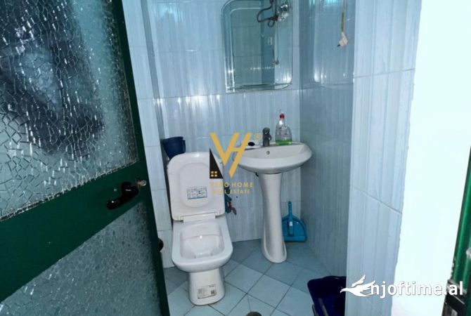 Ambient biznesi ne shitje 1+1 ne Tirane - 52,000 Euro