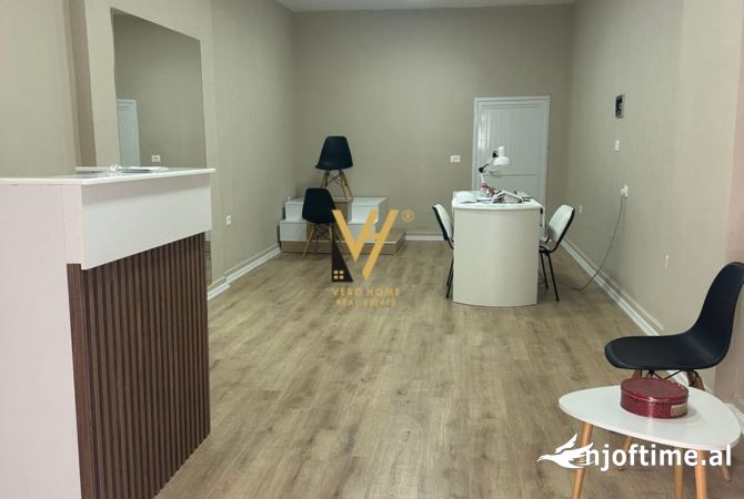 Ambient biznesi ne shitje 1+1 ne Tirane - 110,000 Euro