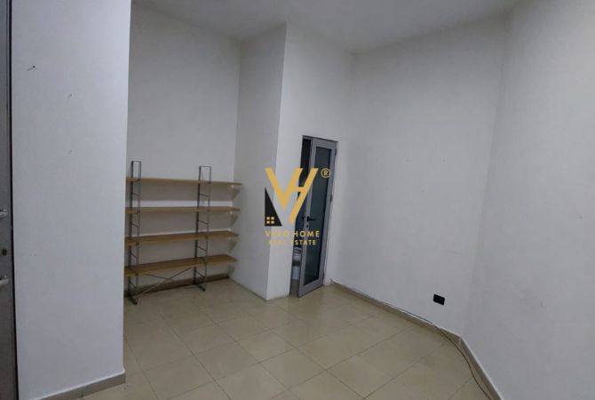 Business Property in Sale 1+1 in Tirana - 175,000 Euro