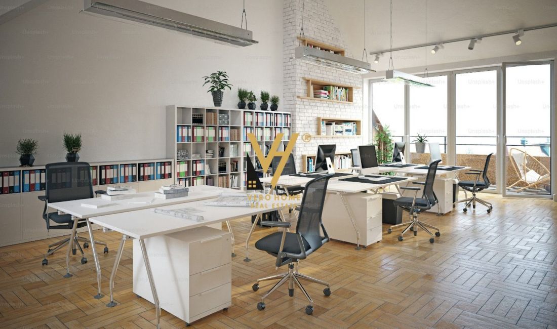 JEPET ZYRE 70 M2 ME QERA NE BLLOK 700 EURO