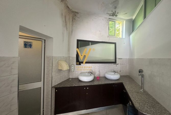 SHITET RESTORANT 410 M2 TE QYTET STUDENTI 300.000 EURO