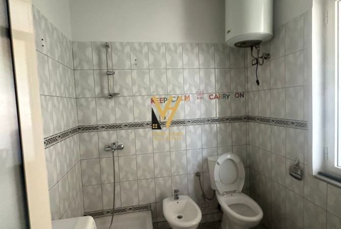 Business Property for Rent 3+1 in Tirana - 2,700 Euro