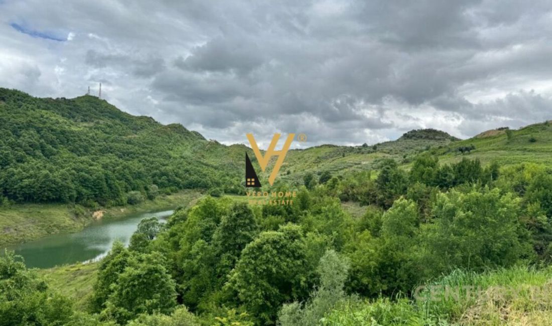 SHITET TOKE 7.500 M2 NE MJULL BATHORE, TEG 490.000 EURO