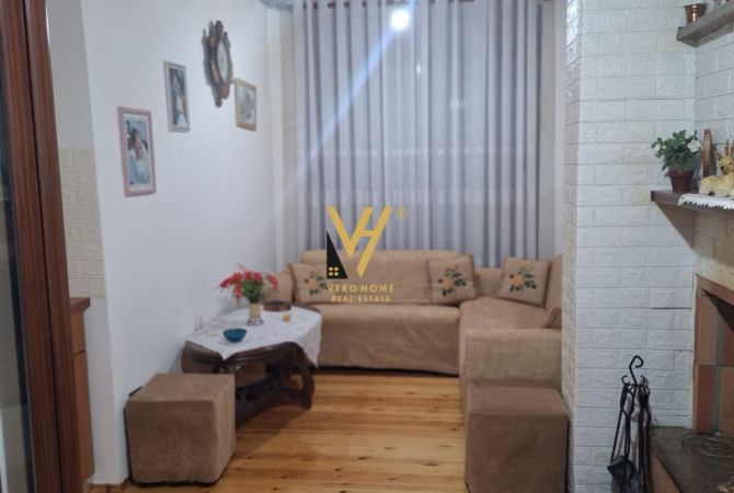 Casa privata/Indipendente in vendita a Elbasan 4+1, Arredato