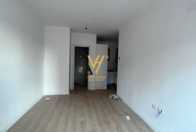 Business Property for Rent 3+1 in Tirana - 500 Euro