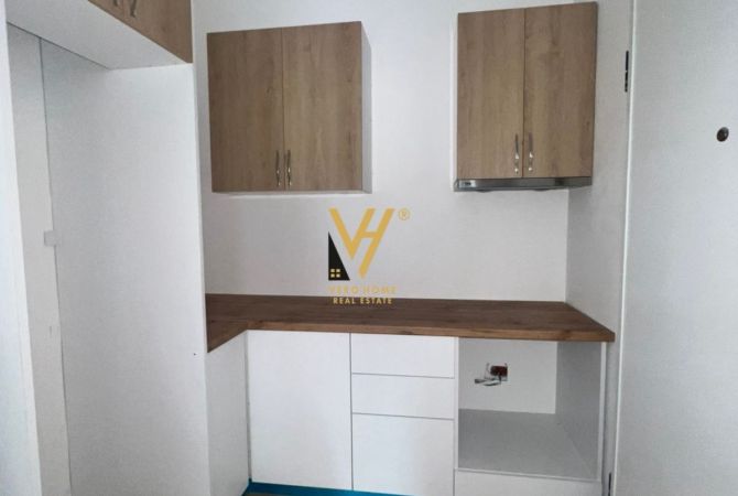 Business Property for Rent 3+1 in Tirana - 500 Euro