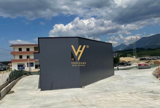 Business Property for Rent 4+1 in Tirana - 2,000 Euro