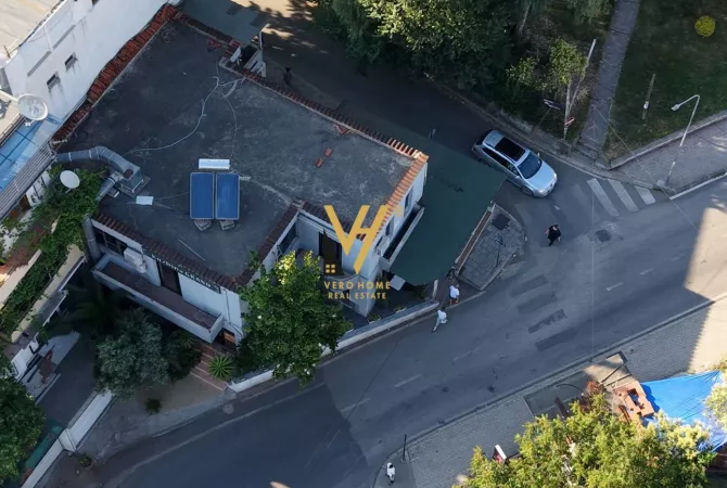 Business Property for Rent 3+1 in Tirana - 3,000 Euro