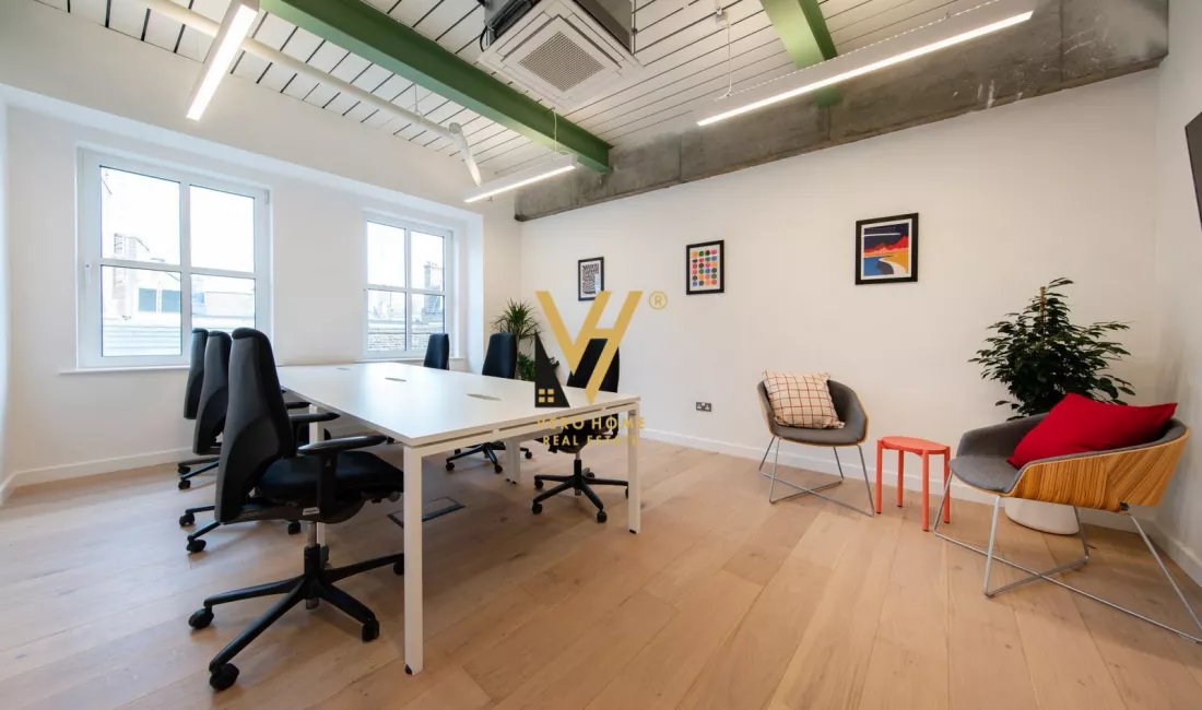 JEPET AMBIENT BIZNESI 300M2 ME QERA NE MYSLYM SHYR 2.000 EURO