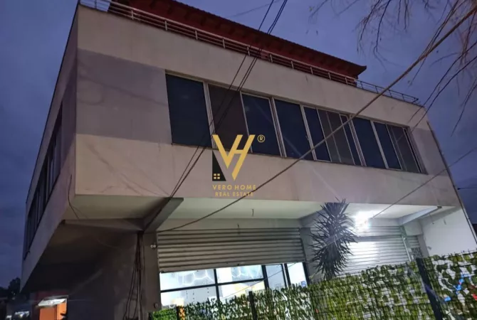 Business Property for Rent 3+1 in Tirana - 80,000 Leke