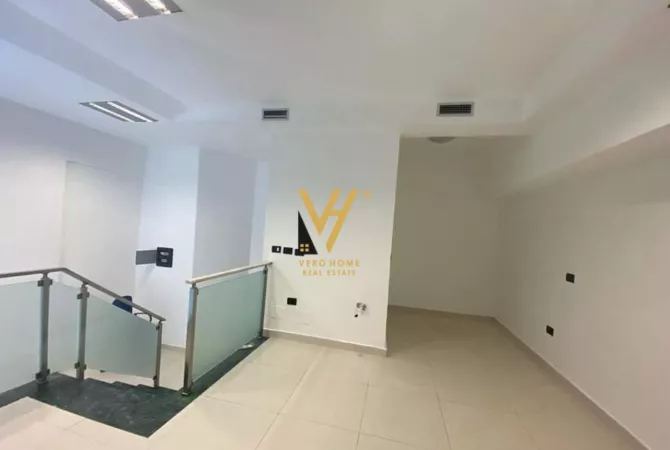 Business Property for Rent 1+1 in Tirana - 25,000 Leke