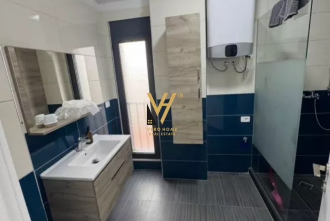 Business Property for Rent 3+1 in Tirana - 900 Euro