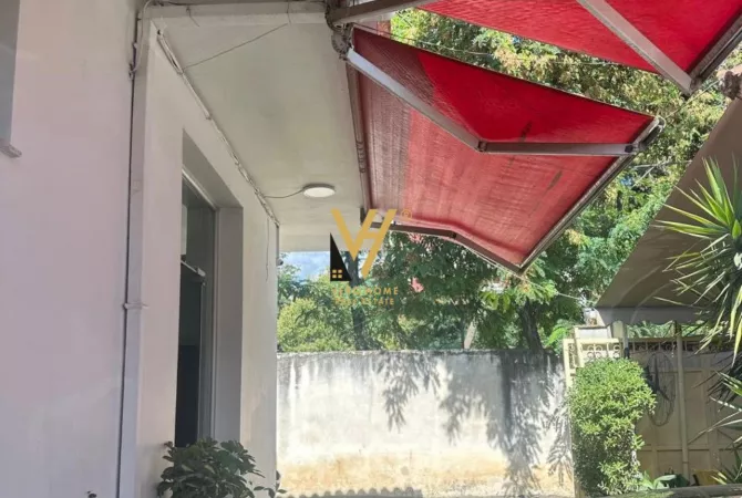 Business Property for Rent 1+1 in Tirana - 1,500 Euro