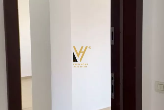 Business Property for Rent 3+1 in Tirana - 350 Euro