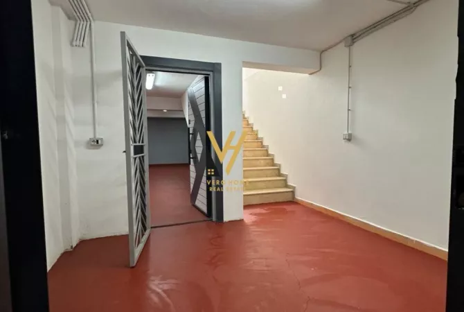 Business Property in Sale 3+1 in Tirana - 350,000 Euro