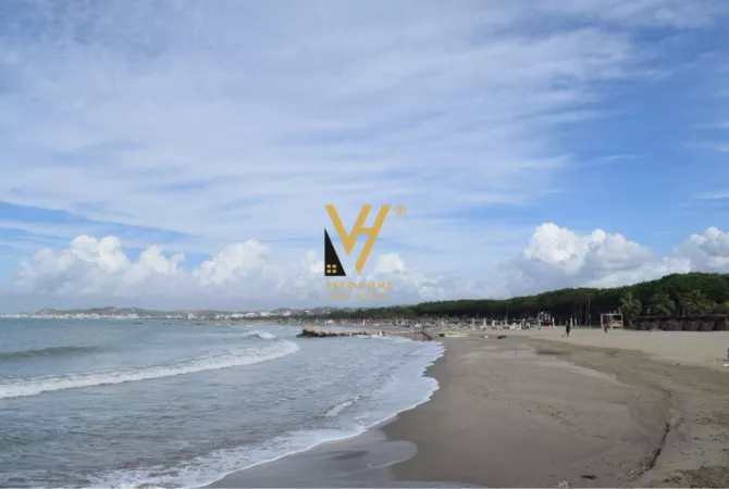 Truall ose Toke ne Durres - 350,000 Euro