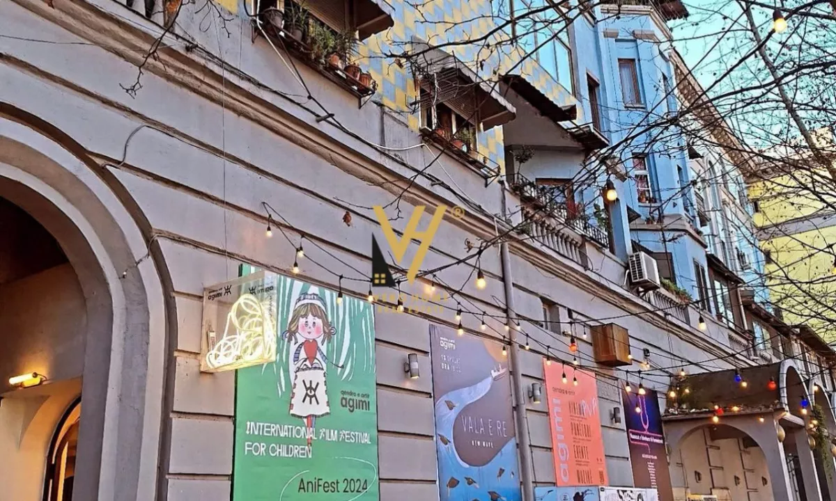 JEPET ZYRE 50 M2 ME QIRA TE KINEMA AGIMI 650 EURO