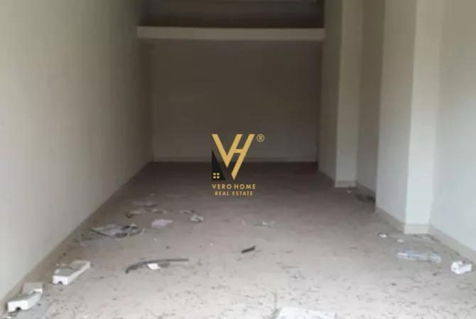 Business Property for Rent 1+1 in Tirana - 150,000 Leke