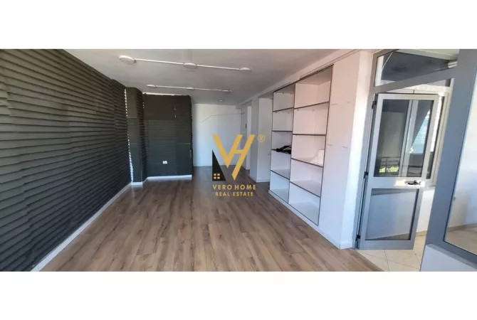Business Property for Rent 3+1 in Tirana - 1,100 Euro