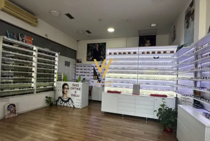 Ambient biznesi me qera 1+1 ne Tirane - 1,200 Euro