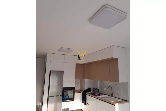 Shtepi me qera Apartament ne Tirane, 2+1, Mobilimi E mobiluar, Pagesa 500  Euro.