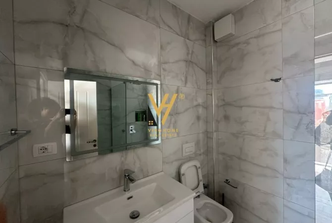 Business Property for Rent 3+1 in Tirana - 2,000 Euro