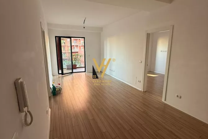 Business Property for Rent 3+1 in Tirana - 1,300 Euro