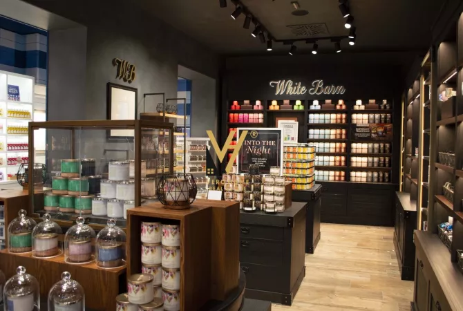 Business Property for Rent 1+1 in Tirana - 2,500 Euro