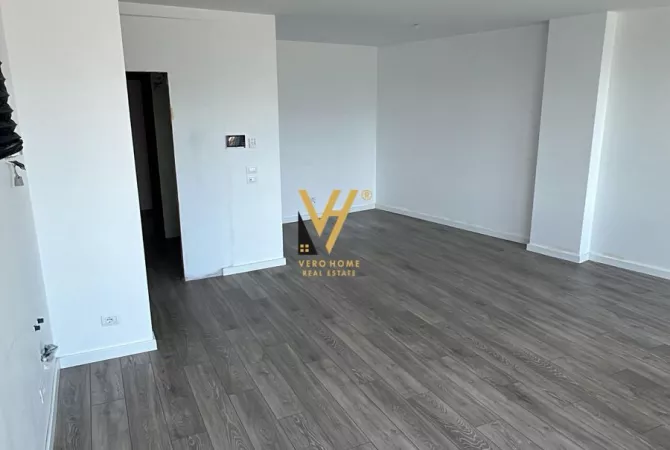 Business Property for Rent 3+1 in Tirana - 140,000 Leke