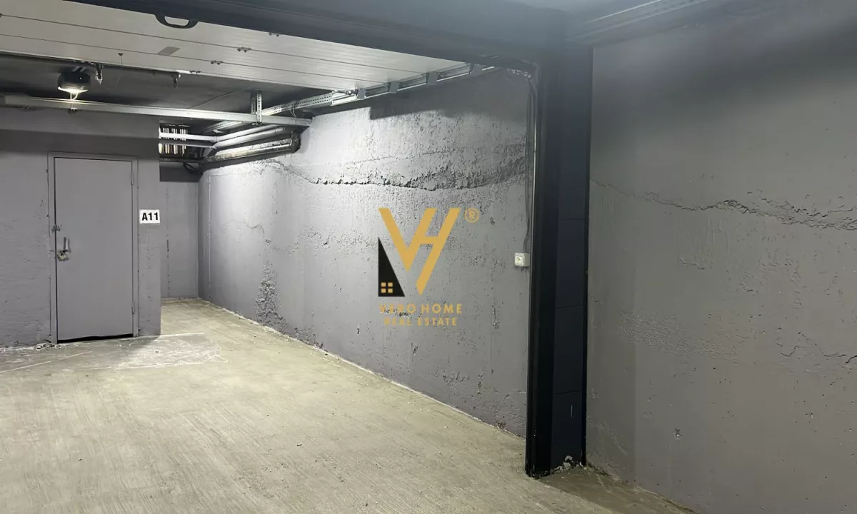 SHITEN 2 GARAZHE 60 M2 TE ALI DEMI 35.000 EURO