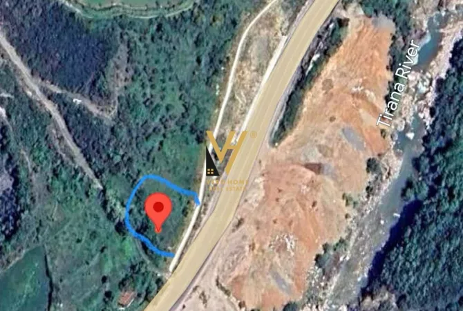 SHITET TOKE 2.000 M2 TE RRUGA E ARBRIT, TUFINE 200.000 EURO