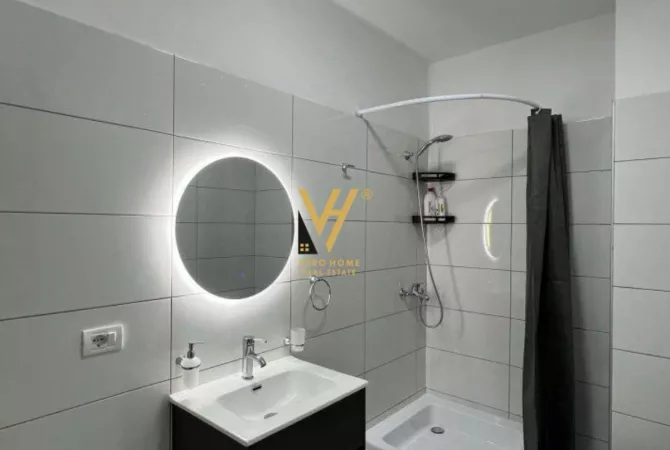 Shtepi ne shitje Apartament ne Durres, 2+1, Mobilimi E mobiluar, Pagesa 200,000  Euro.