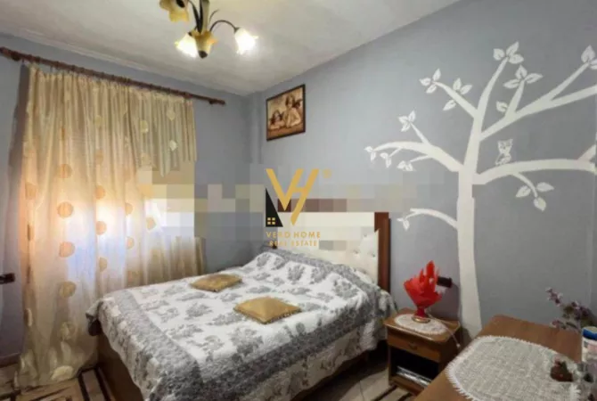 Shtepi ne shitje Shtepi Private ne Durres, 4+1, Mobilimi E mobiluar, Pagesa 220,000  Euro.