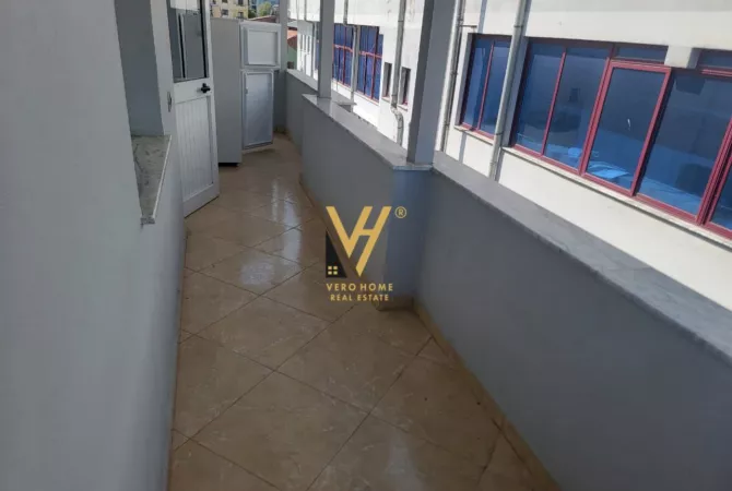 Business Property for Rent 3+1 in Tirana - 300 Euro