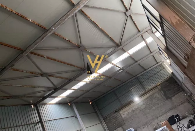 Business Property for Rent 6+1 in Tirana - 1,000 Euro