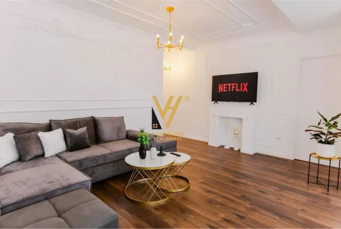 Shtepi me qera Apartament ne Tirane, 1+1, Mobilimi E mobiluar, Pagesa 550  Euro.